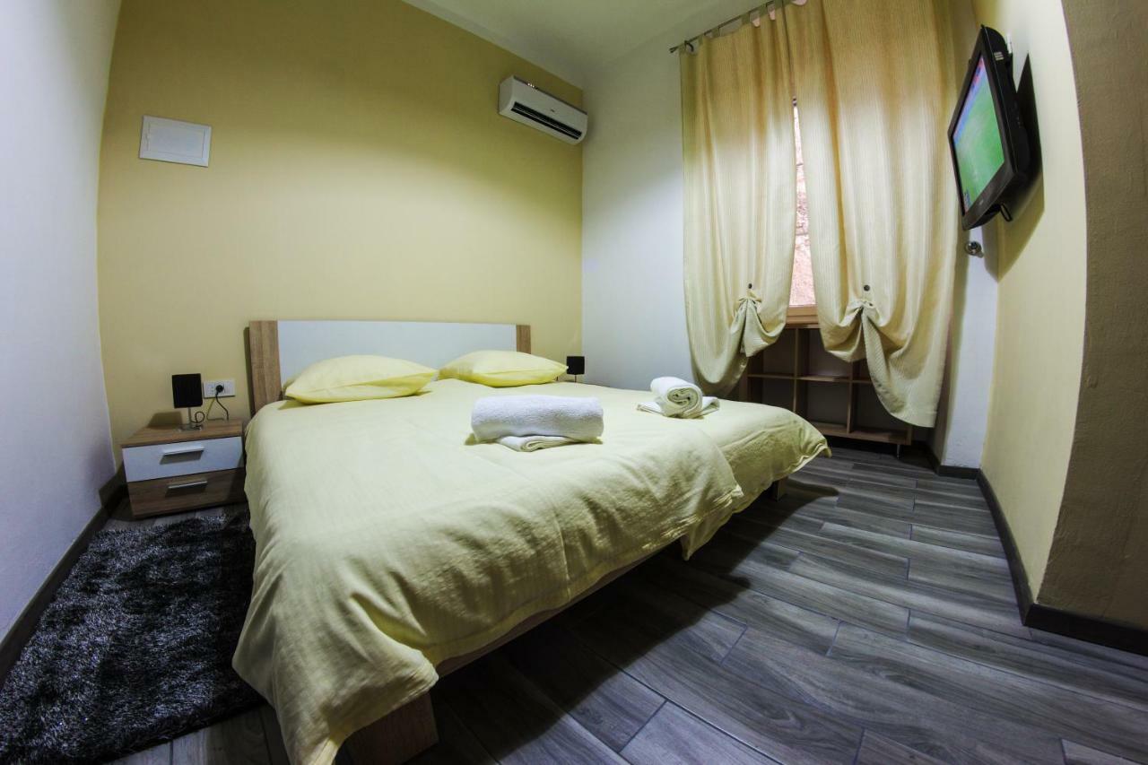 Apartment Jasmin Rijeka Exterior photo